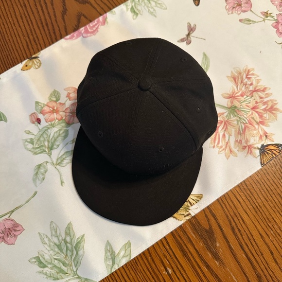 Dallas Cowboys Black Cap - Picture 7 of 7